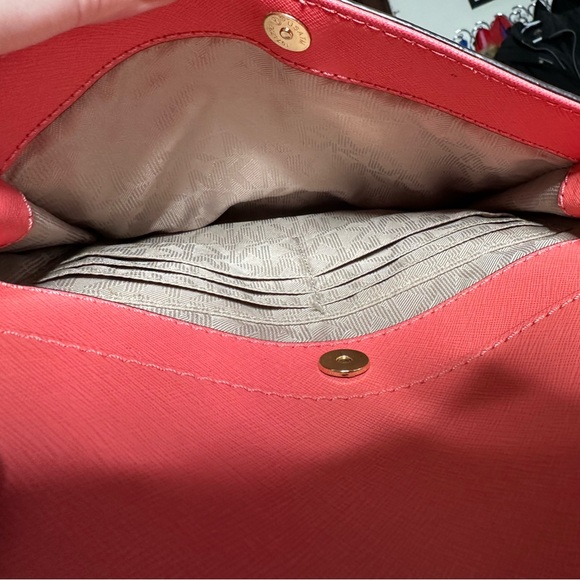 Michael Kors Coral Jet Set Tote Bag EUC - Picture 9 of 16